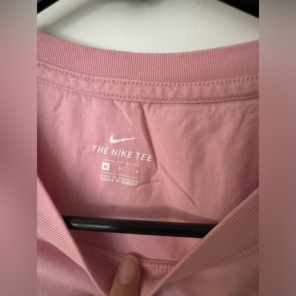 Nike Rose Crop Tee - Picture 3 of 7